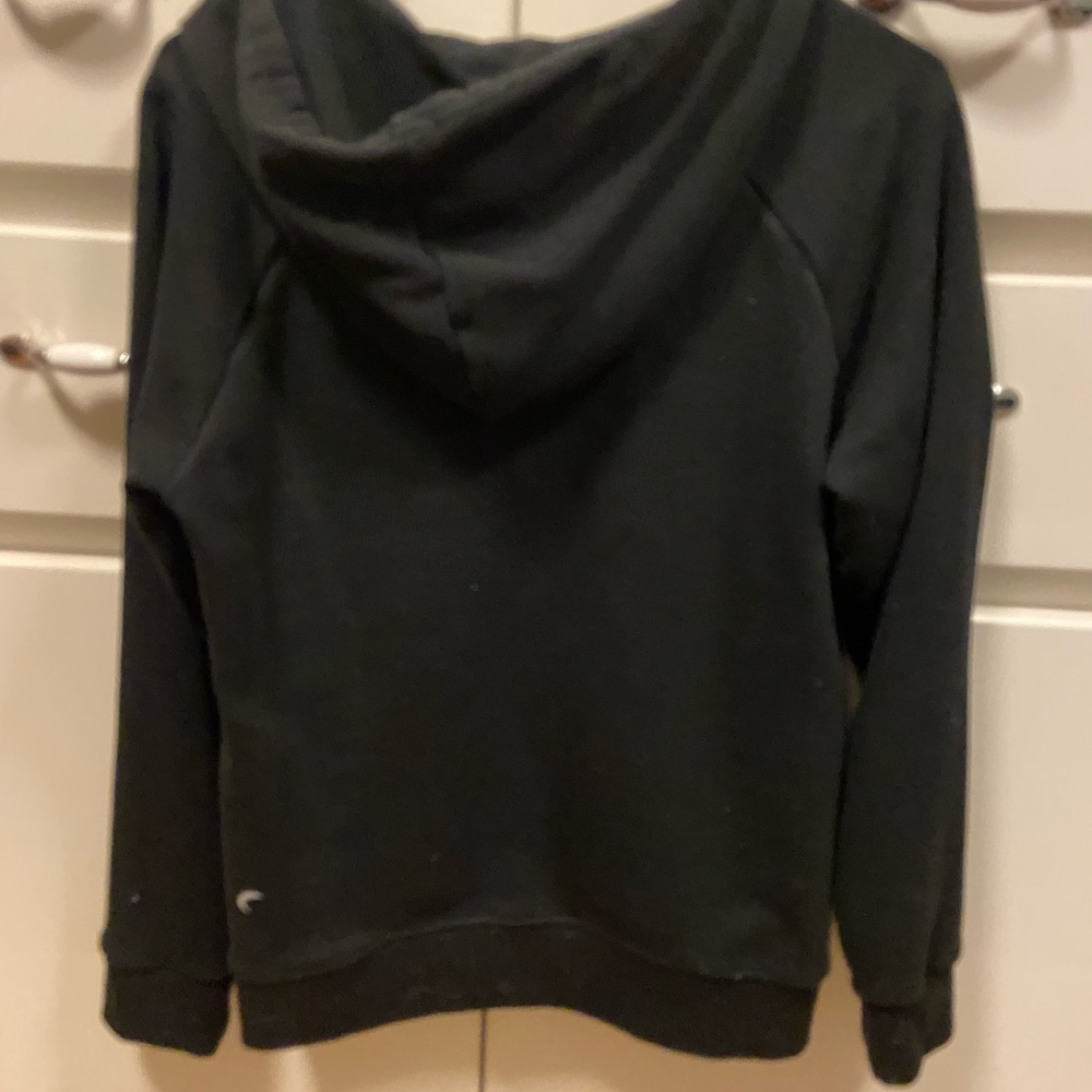 Zyia Mountain Patch Hoodie